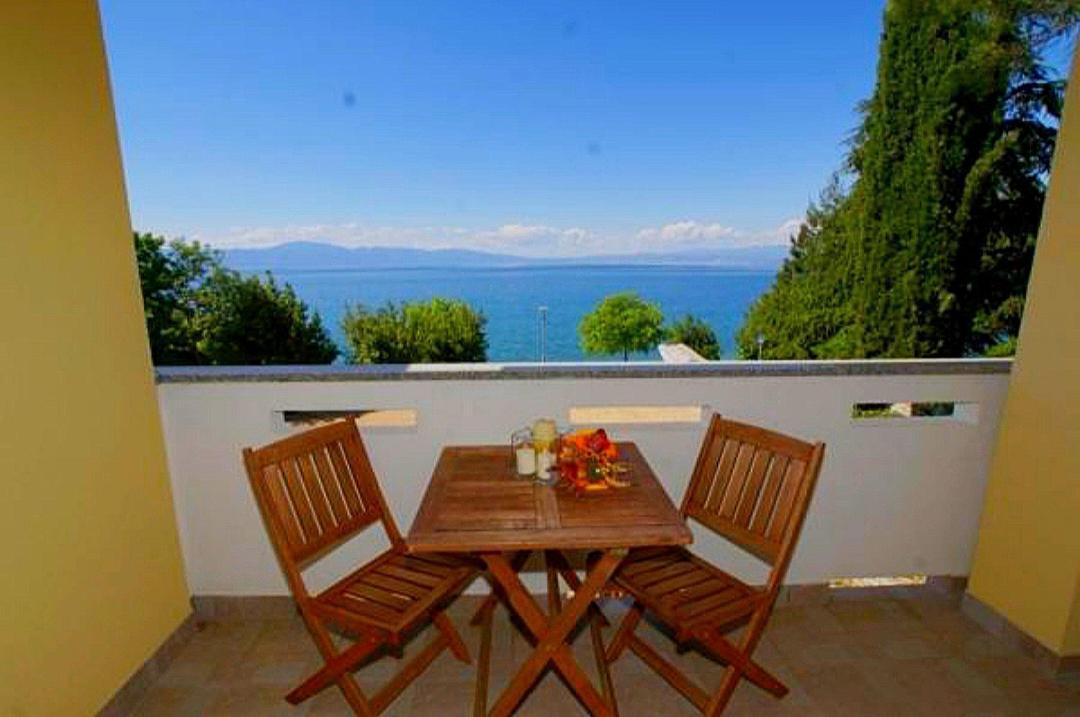 Villa Bionda Malinska Habitación foto